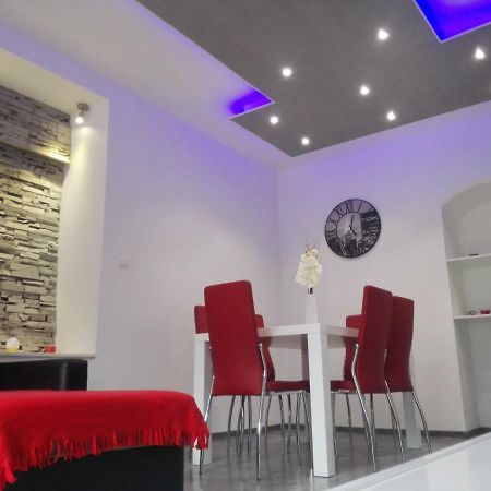 Apartment "M&M" Free Parking Σολίν Εξωτερικό φωτογραφία