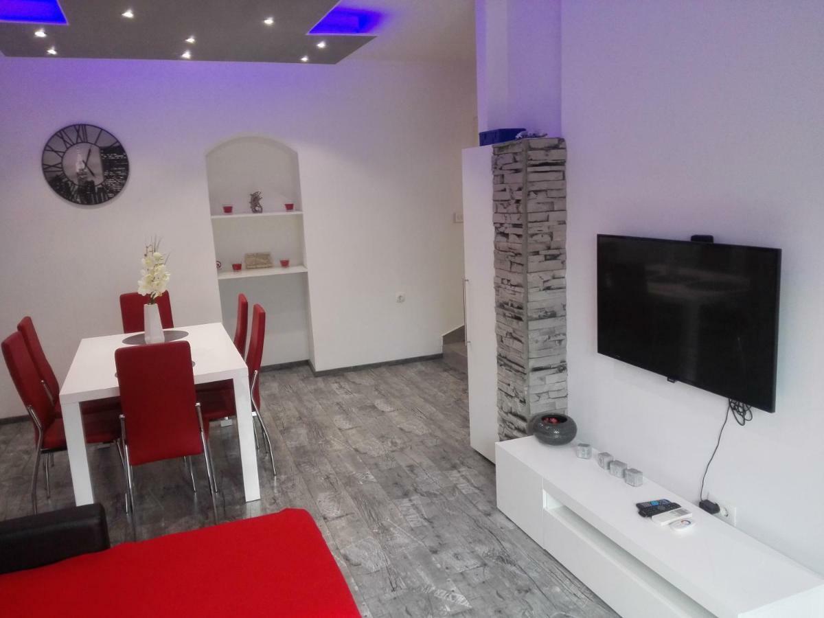 Apartment "M&M" Free Parking Σολίν Εξωτερικό φωτογραφία