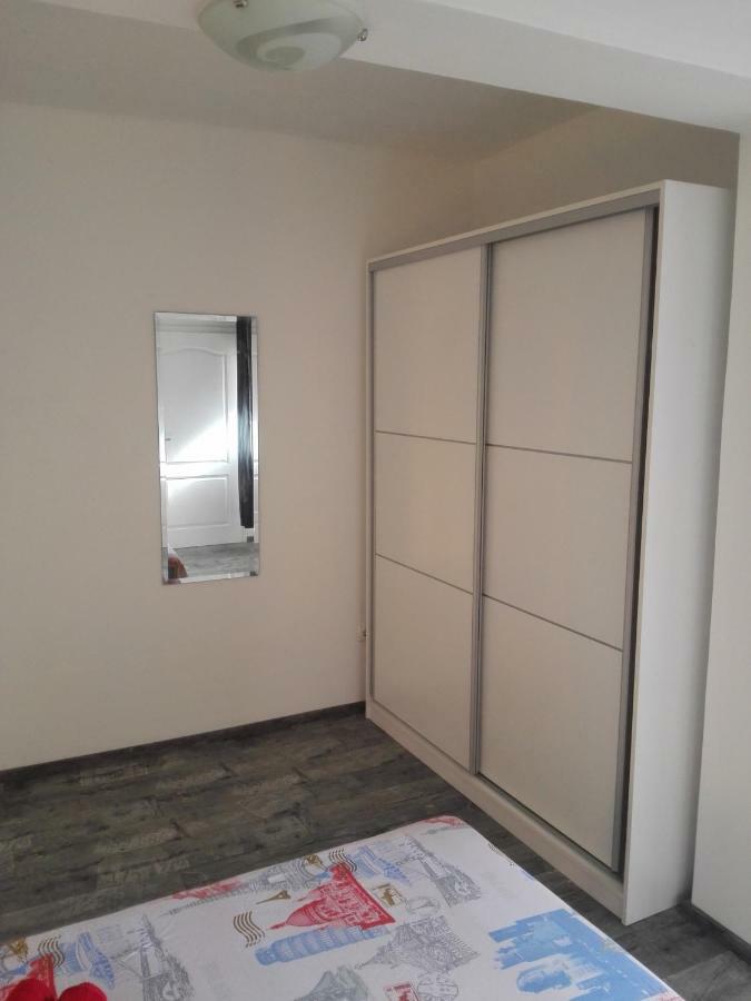 Apartment "M&M" Free Parking Σολίν Εξωτερικό φωτογραφία
